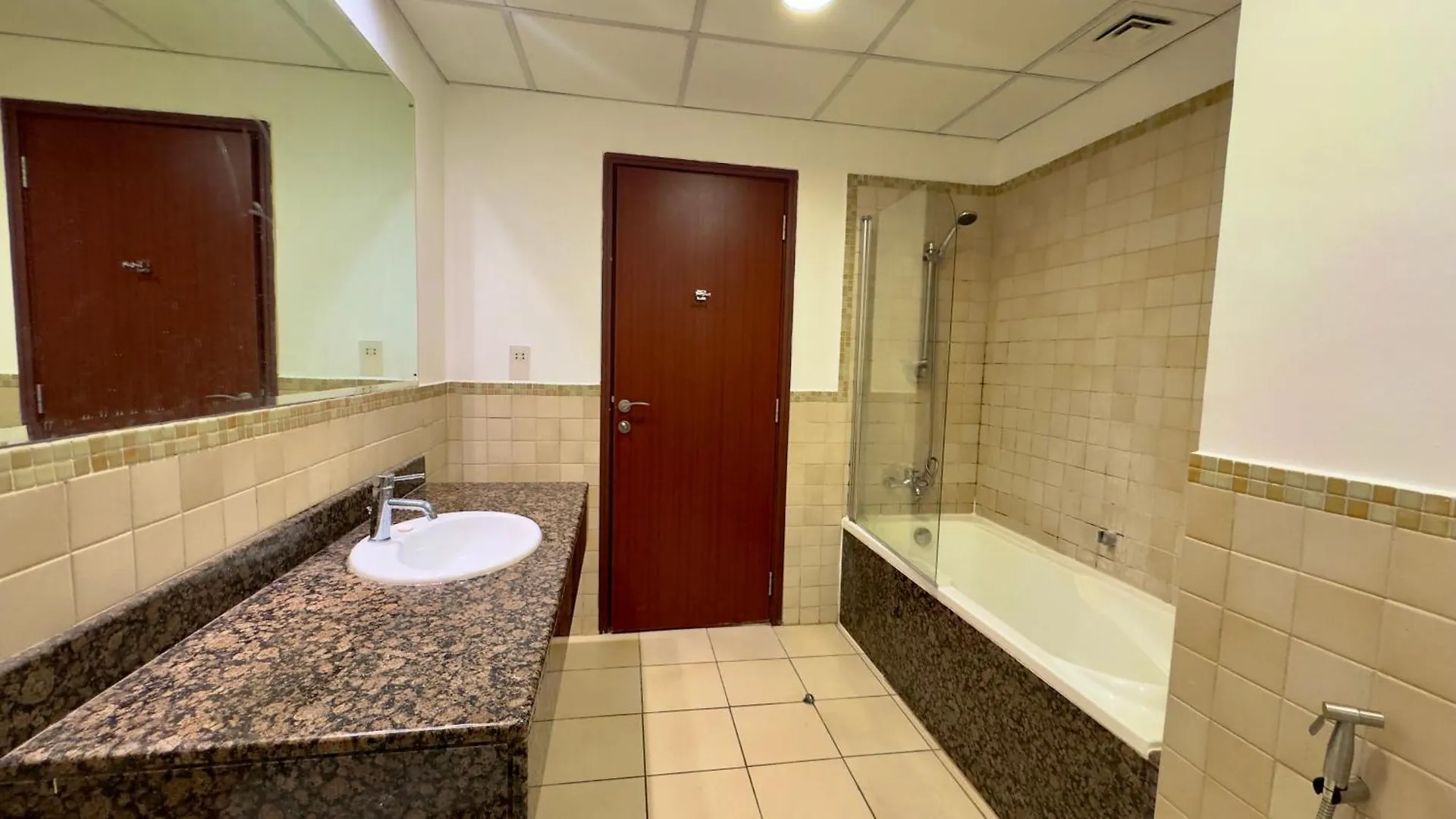 Homestay Goodwill Holidays Jbr Dubai United Arab Emirates